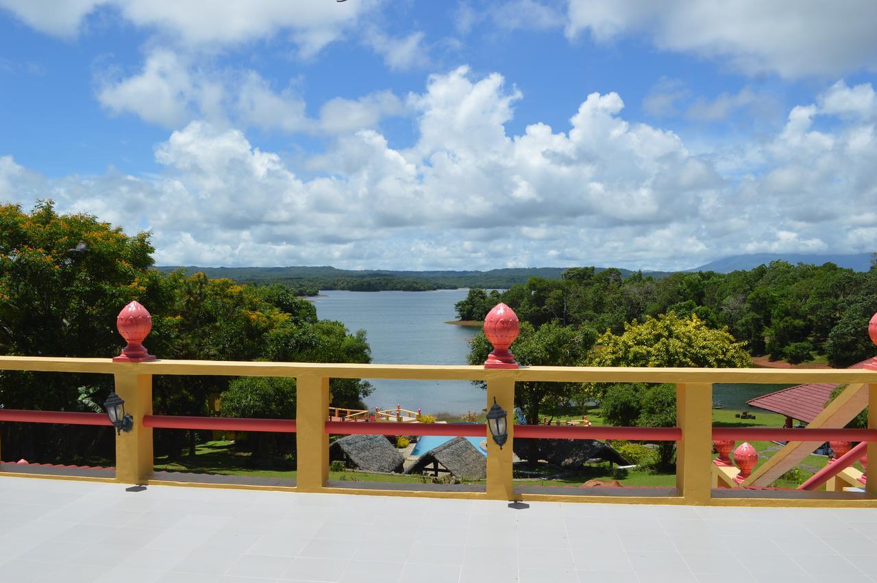 Porta Verde Resort Villas Caliraya Dolores  Eksteriør bilde